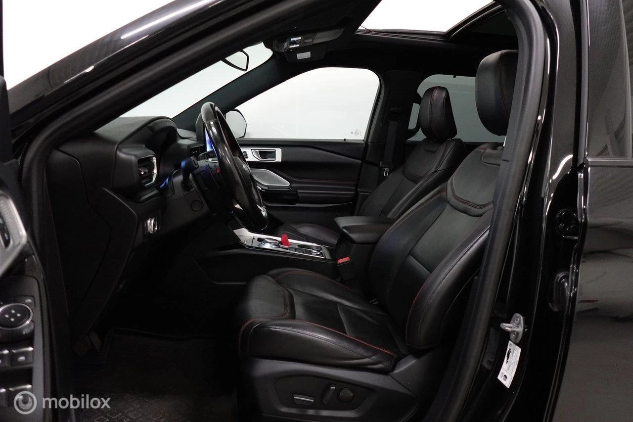 Hoofdafbeelding Ford Explorer