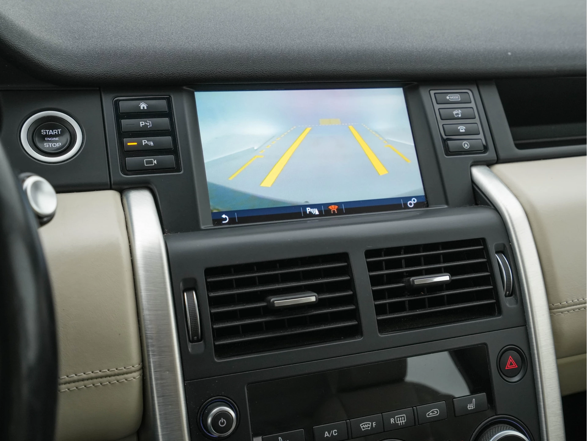 Hoofdafbeelding Land Rover Discovery Sport