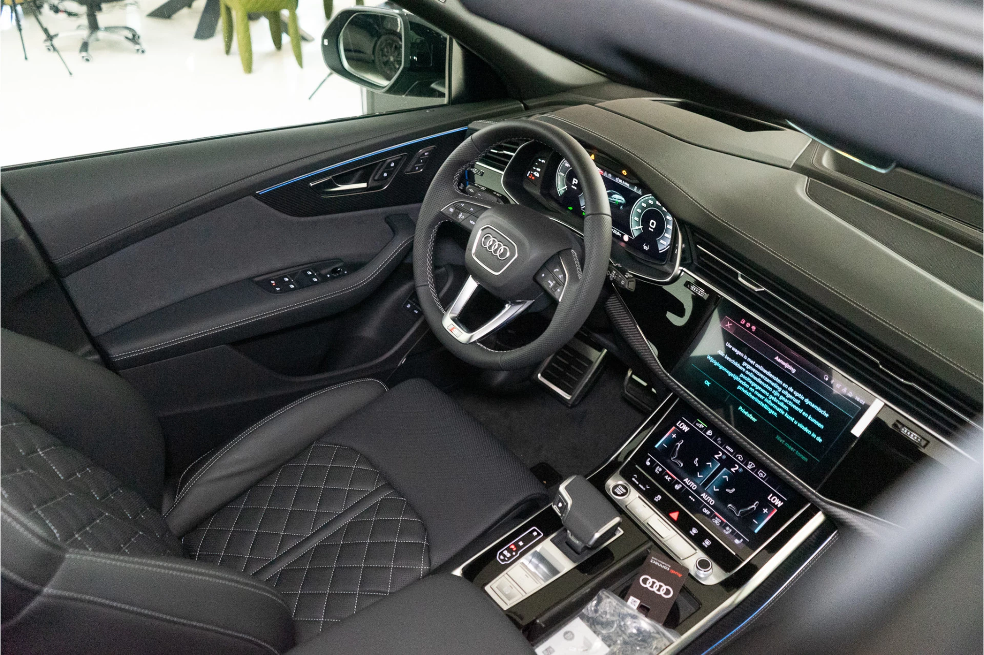 Hoofdafbeelding Audi Q8