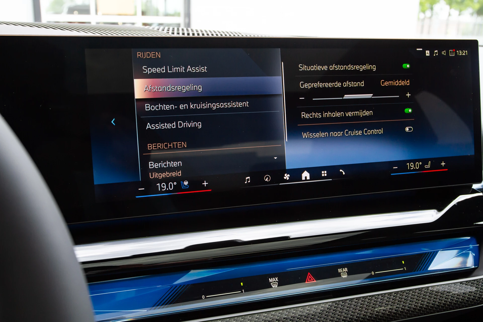 Hoofdafbeelding BMW i5