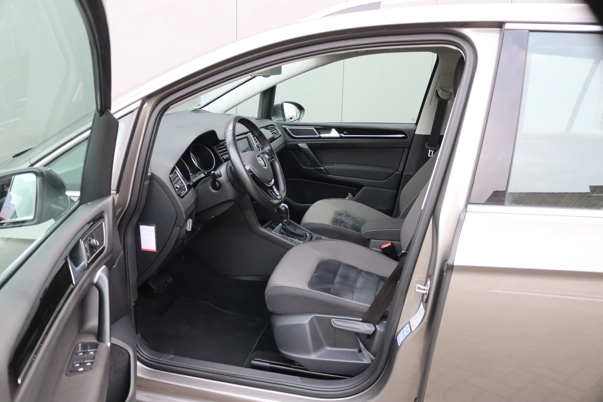 Hoofdafbeelding Volkswagen Golf Sportsvan