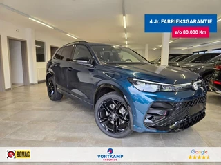 Hoofdafbeelding Volkswagen Tiguan Volkswagen Tiguan 1.5 TSI e-HYBRID 272 PK R-LINE PANO-DAK/TREKHAAK/HUD/E-KLEP