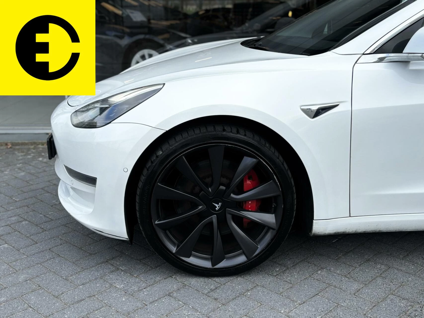 Hoofdafbeelding Tesla Model 3