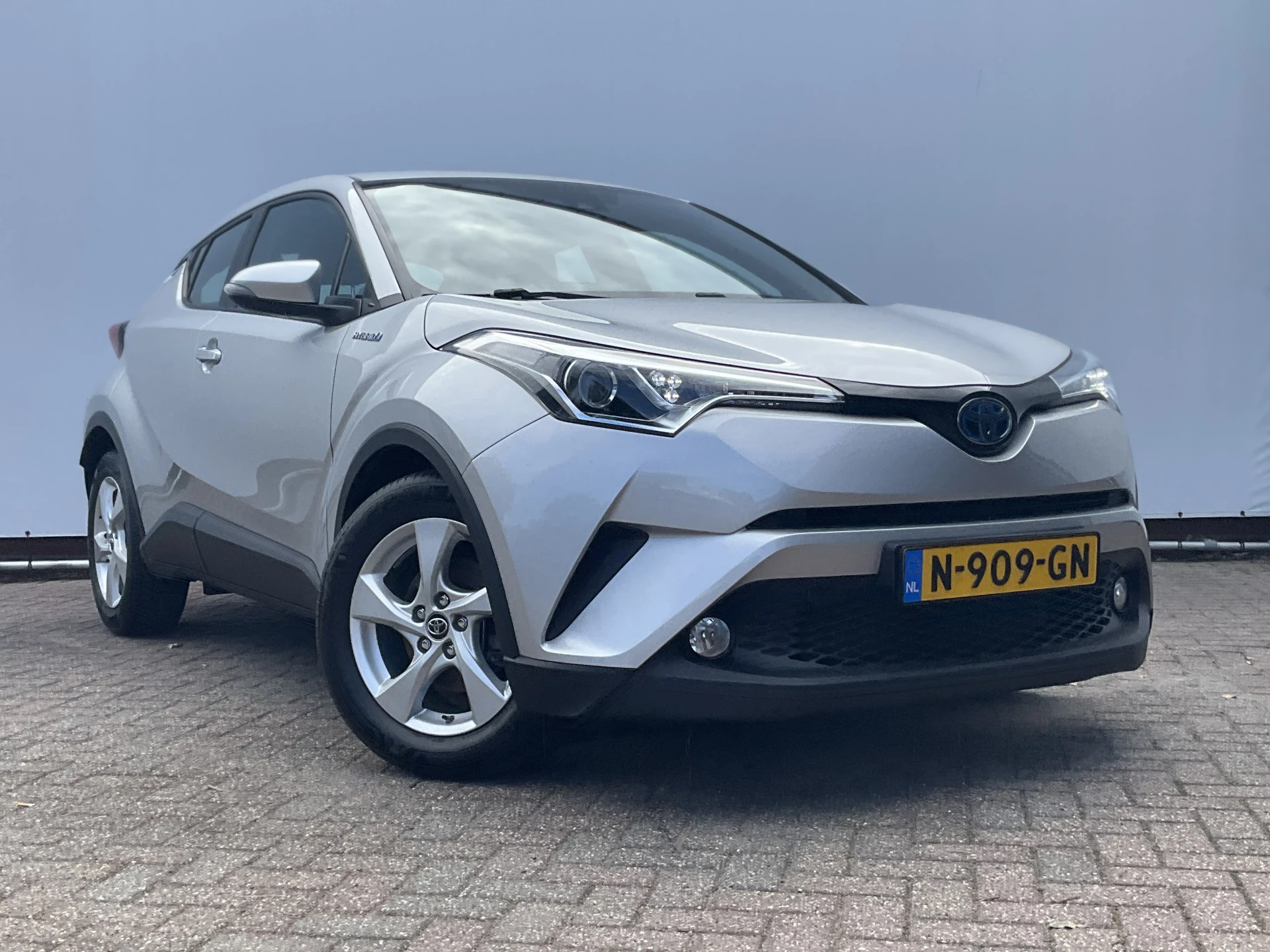 Hoofdafbeelding Toyota C-HR