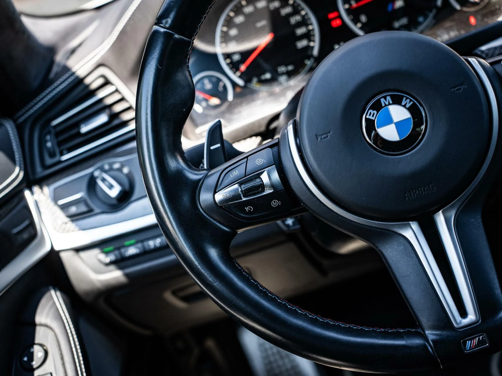 Hoofdafbeelding BMW M5