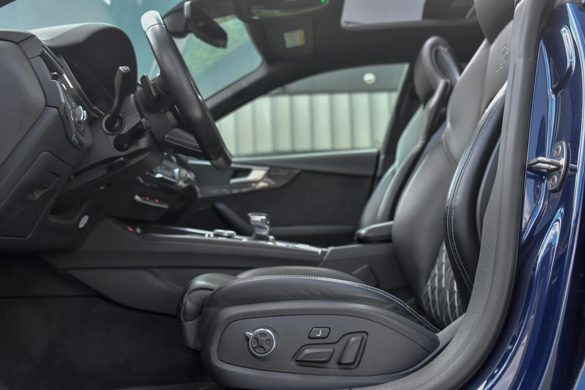 Hoofdafbeelding Audi S5