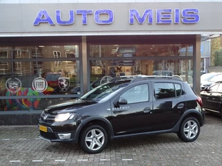 Hoofdafbeelding Dacia Sandero Stepway Dacia Sandero Stepway 0.9 TCE LAU.Navi Airco Bluetooth Ambiance Navigatie Cruise Control Parkeersensoren
