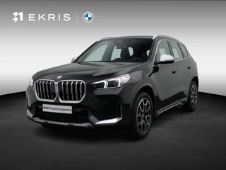 BMW X1 sDrive18i xLine | Stuurwielrand verwarmd | Comfort Access | Trekhaak | Panoramadak | Head Up Display | 19''