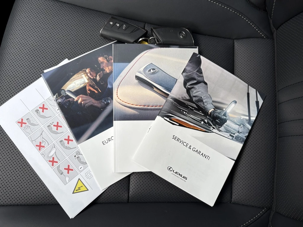 Hoofdafbeelding Lexus NX