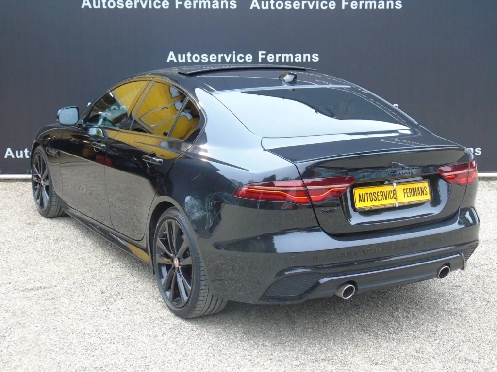 Hoofdafbeelding Jaguar XE