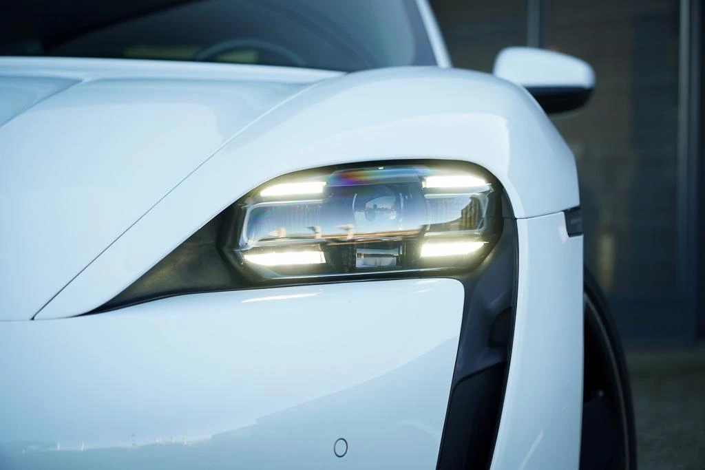 Hoofdafbeelding Porsche Taycan