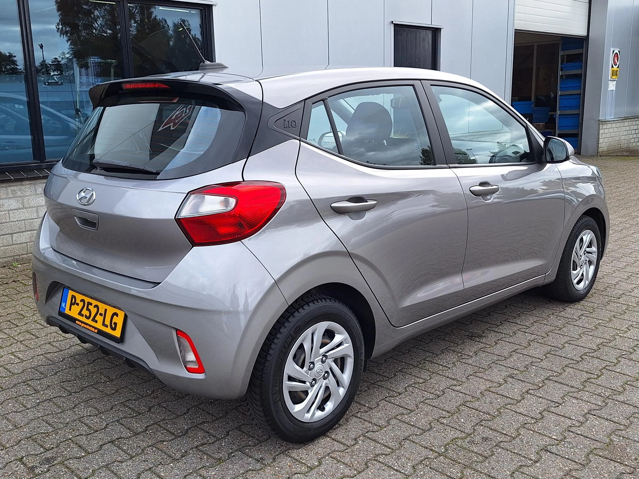 Hoofdafbeelding Hyundai i10