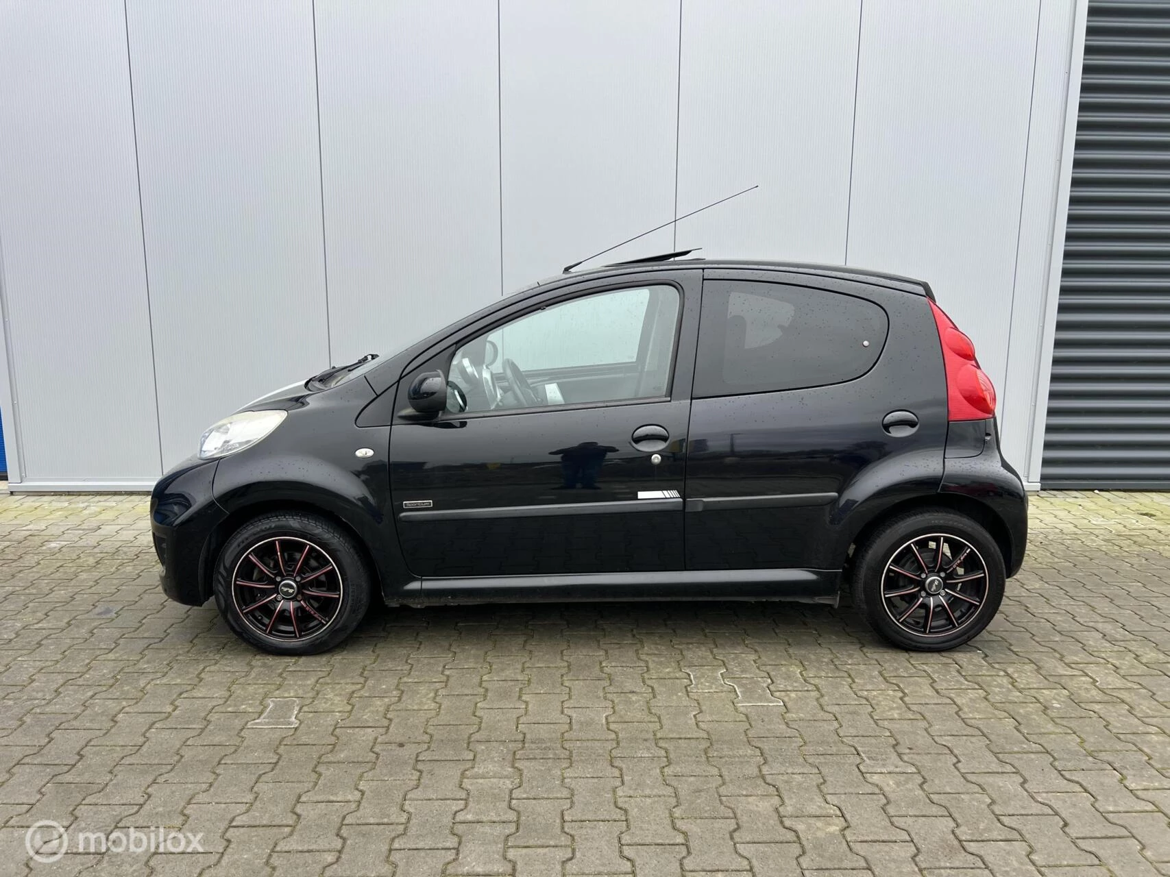 Hoofdafbeelding Peugeot 107