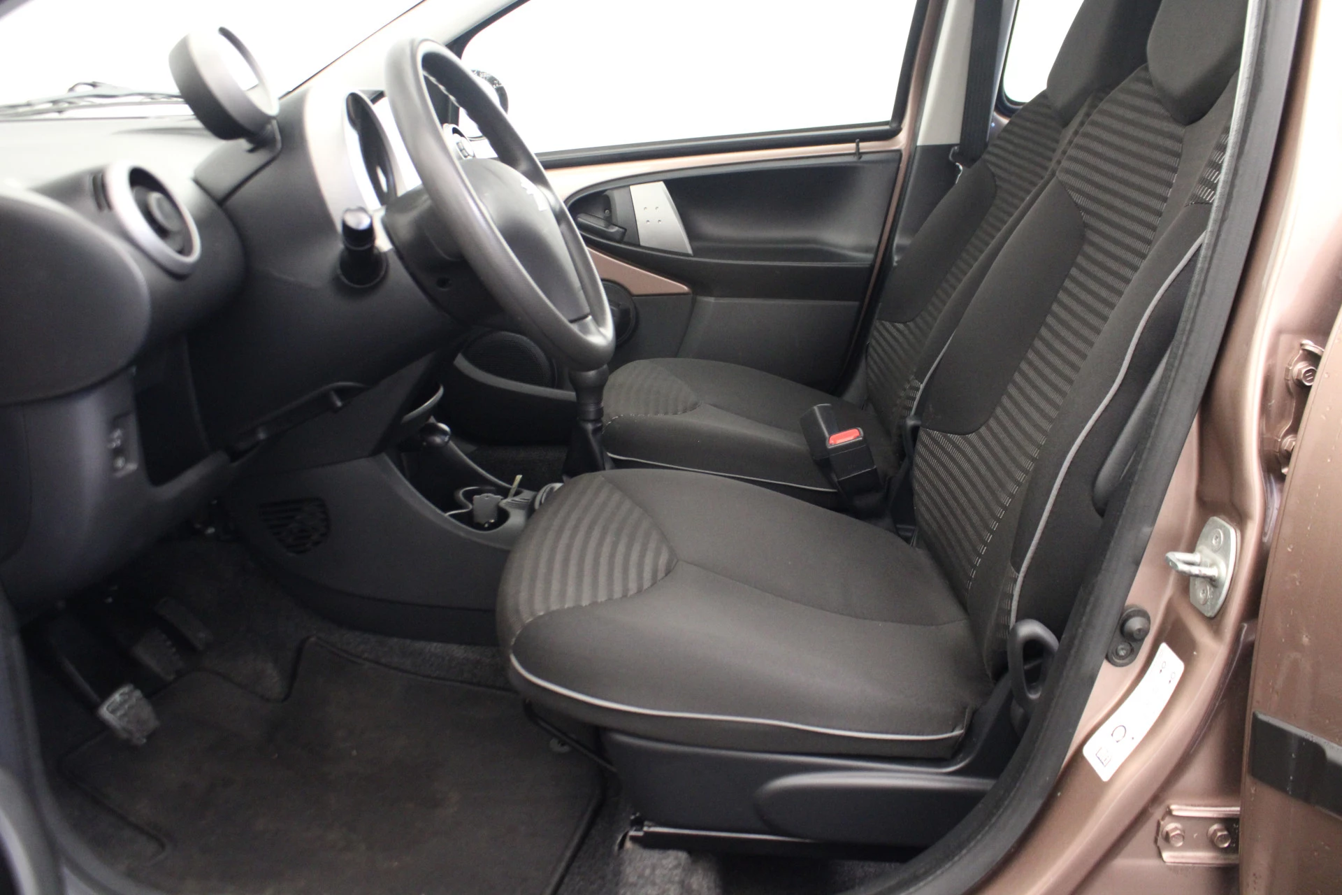 Hoofdafbeelding Peugeot 107