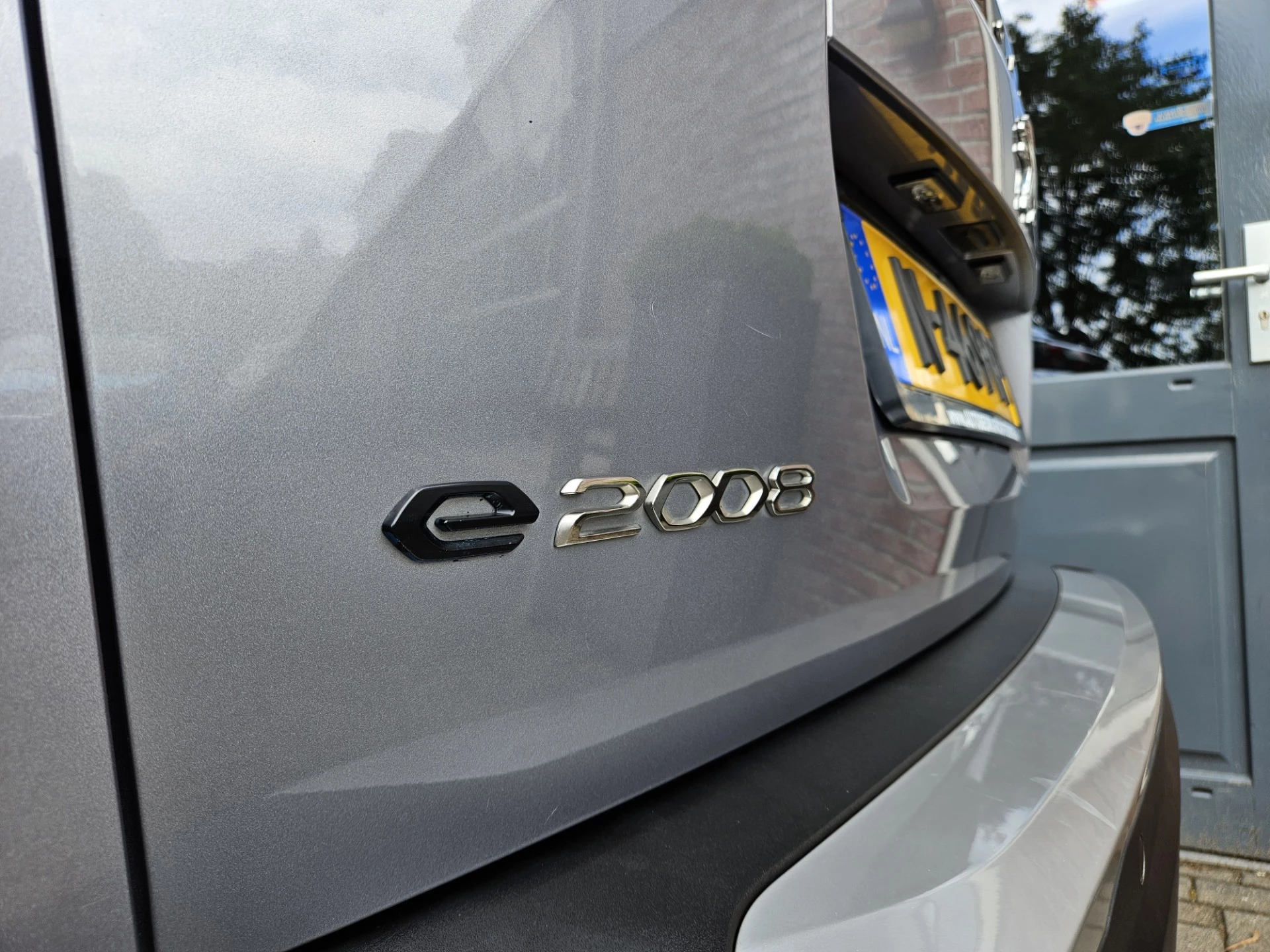 Hoofdafbeelding Peugeot e-2008