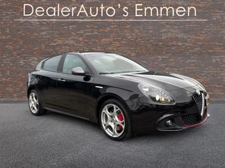 Hoofdafbeelding Alfa Romeo Giulietta Alfa Romeo Giulietta 1.4 Turbo ECC NAVI LMV SPORTSTOELEN