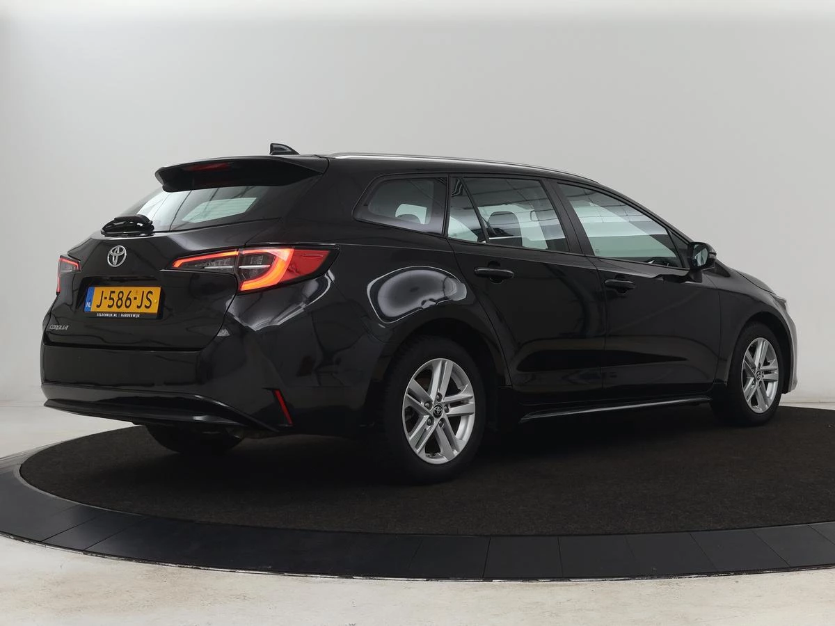 Hoofdafbeelding Toyota Corolla