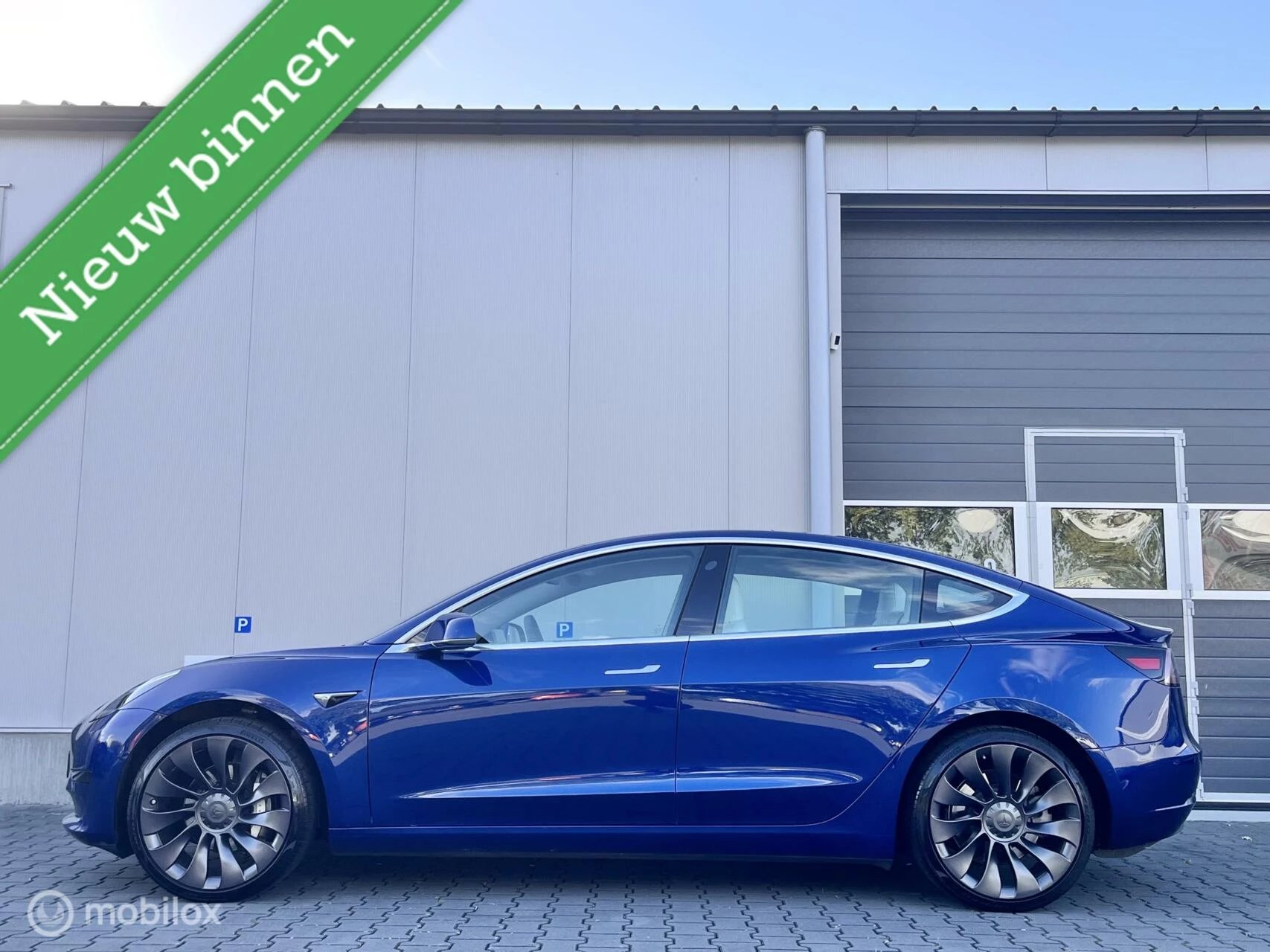 Hoofdafbeelding Tesla Model 3