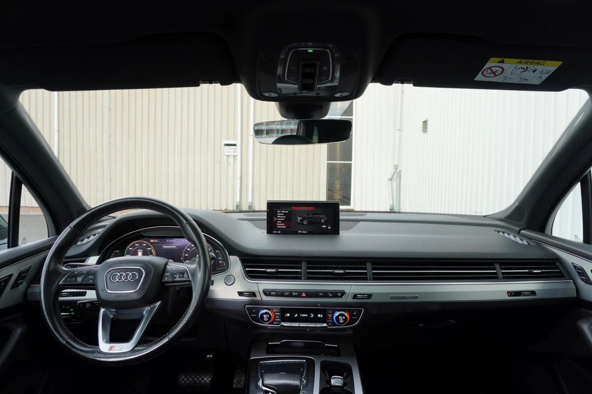 Hoofdafbeelding Audi Q7