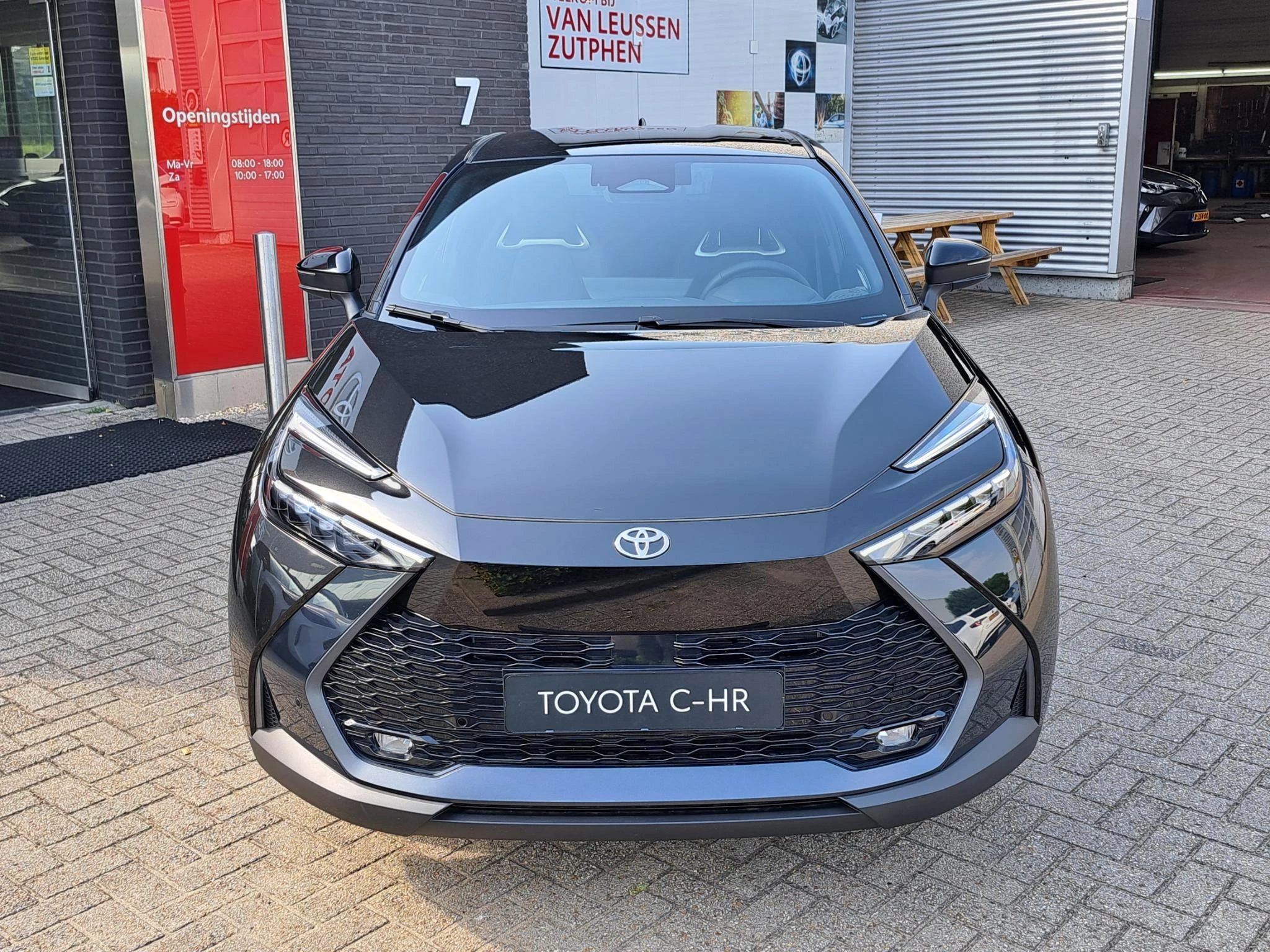 Hoofdafbeelding Toyota C-HR