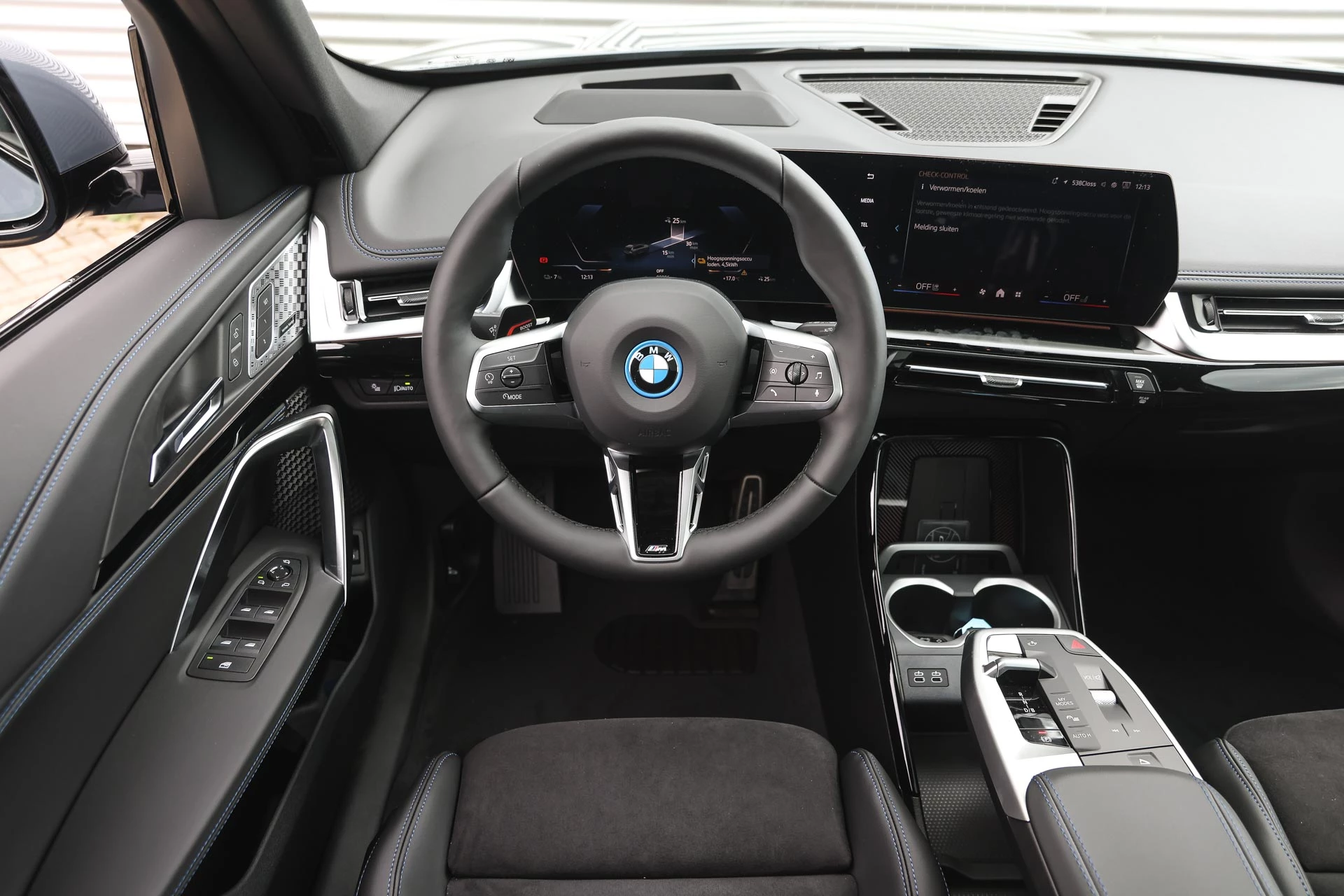 Hoofdafbeelding BMW iX1