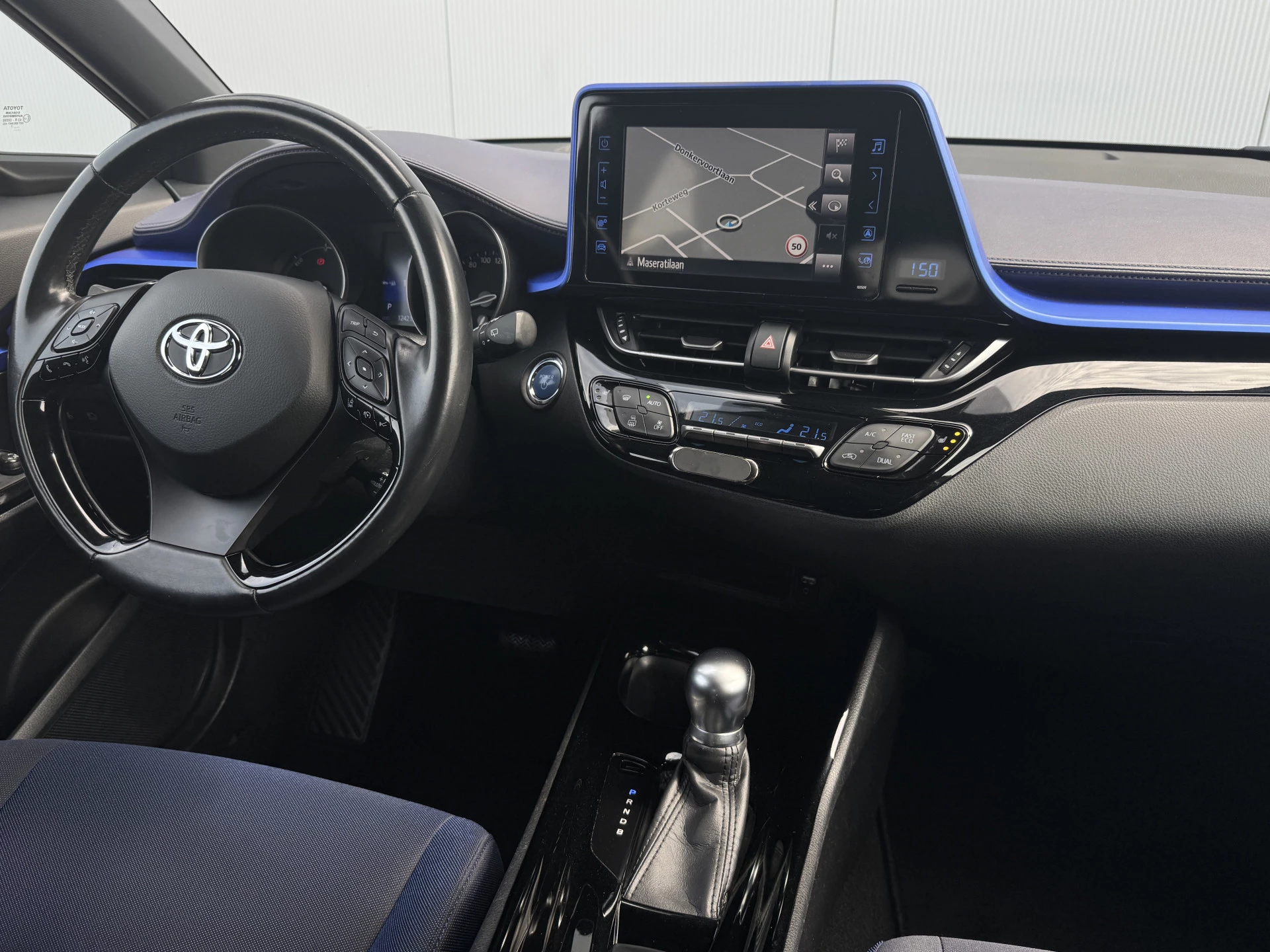 Hoofdafbeelding Toyota C-HR