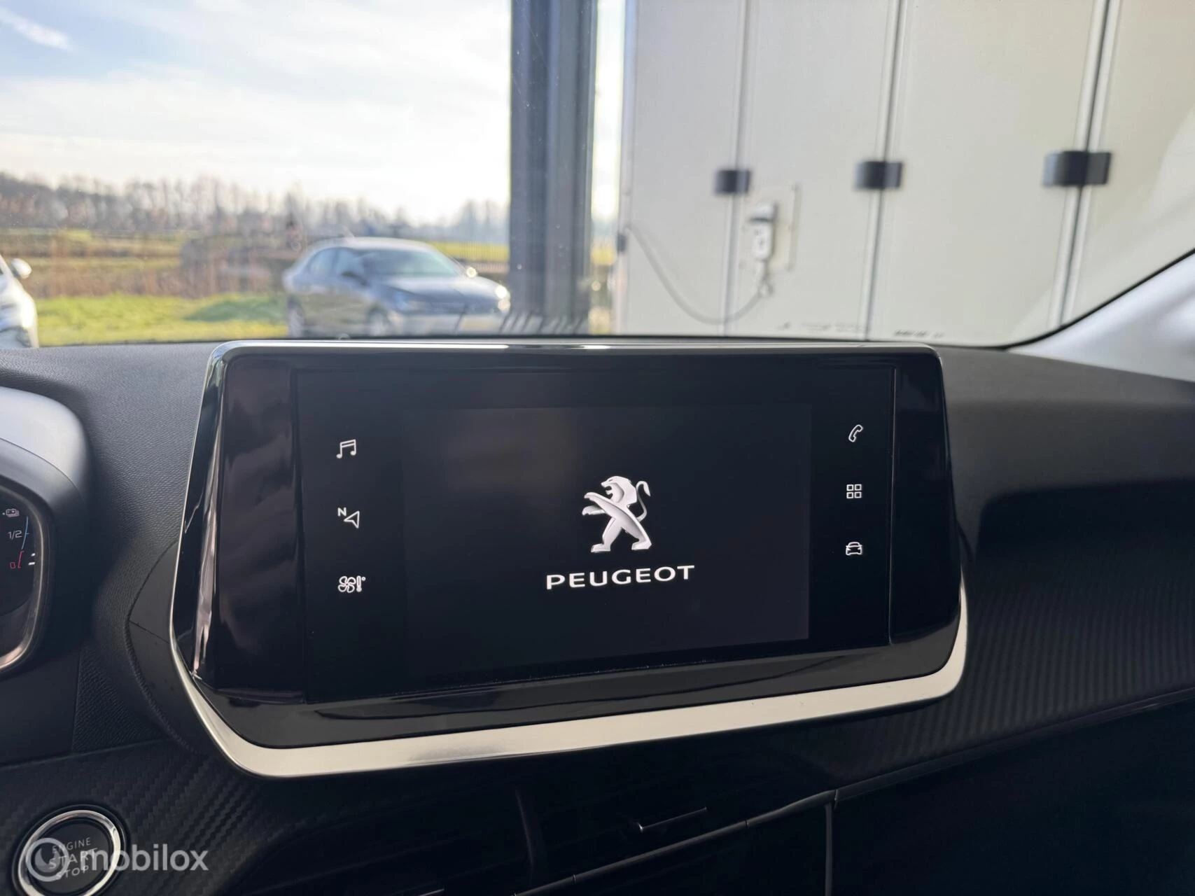 Hoofdafbeelding Peugeot e-208