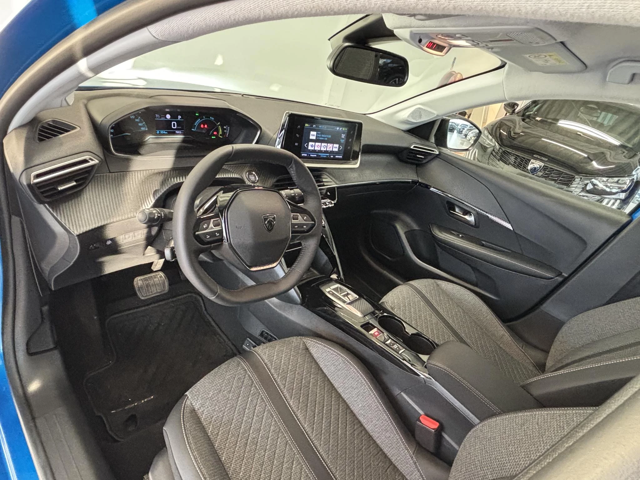 Hoofdafbeelding Peugeot e-208