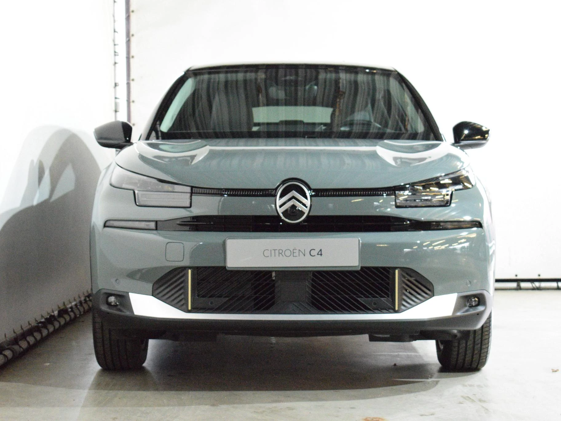 Hoofdafbeelding Citroën ë-C4