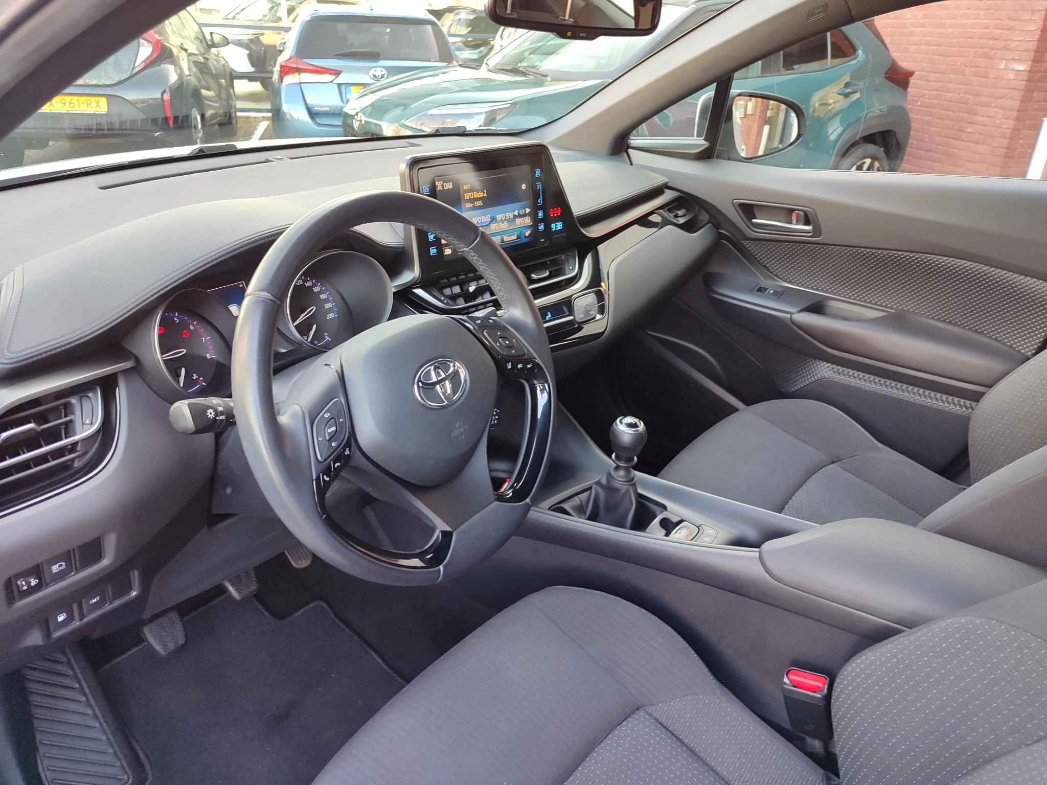 Hoofdafbeelding Toyota C-HR