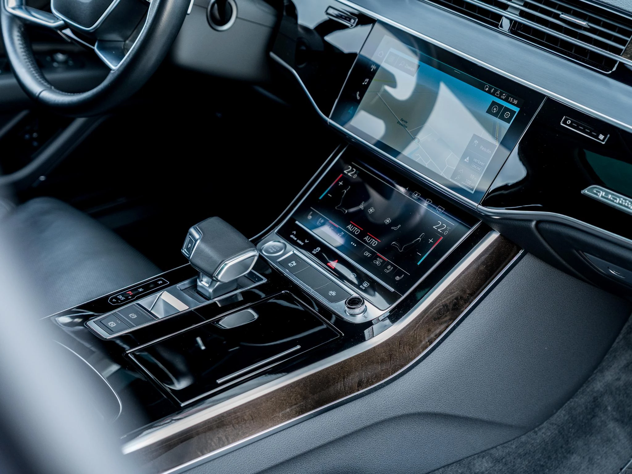 Hoofdafbeelding Audi A8