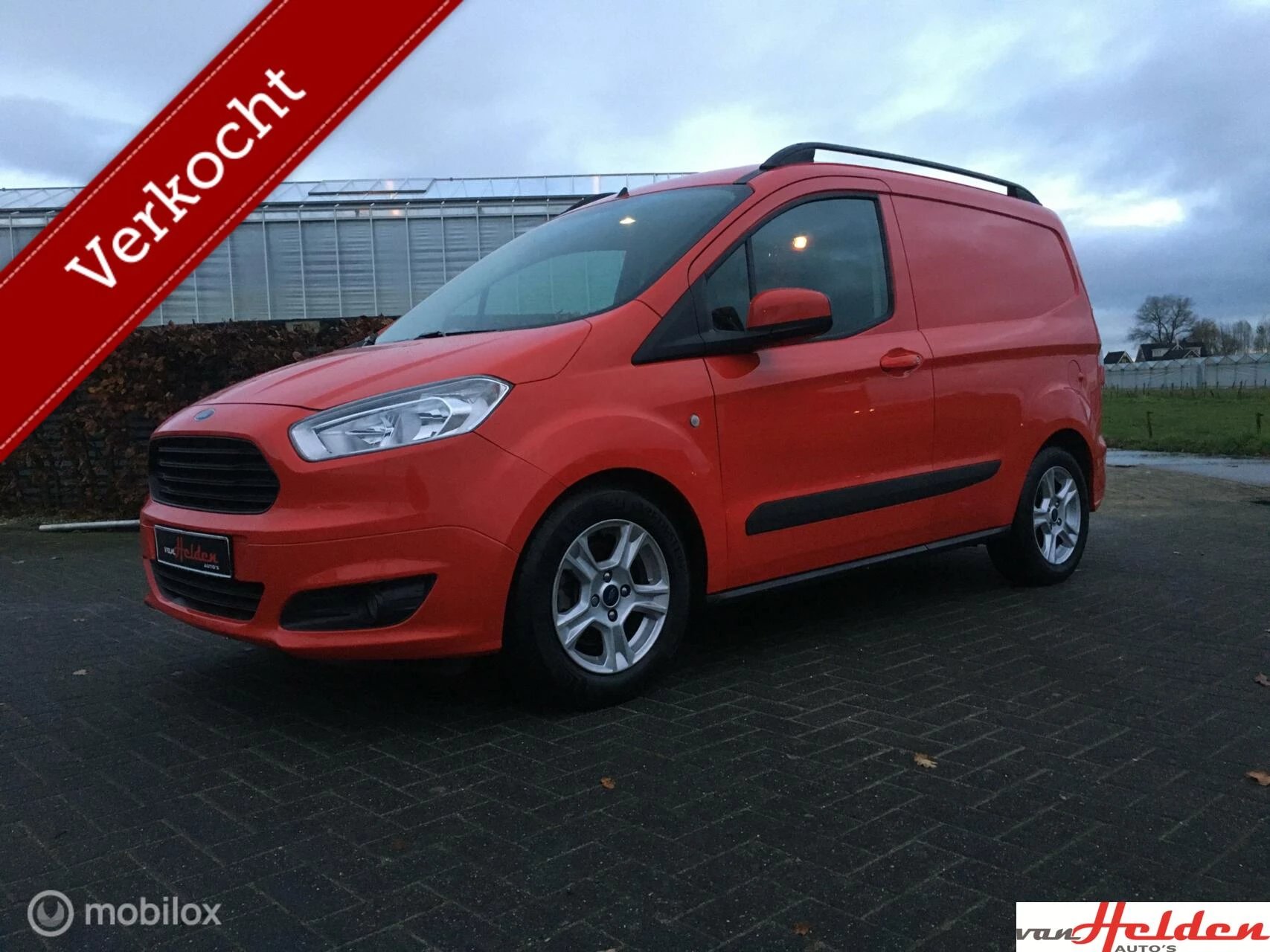 Hoofdafbeelding Ford Transit Courier