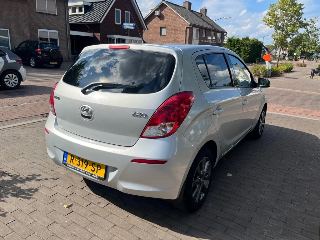 Hoofdafbeelding Hyundai i20
