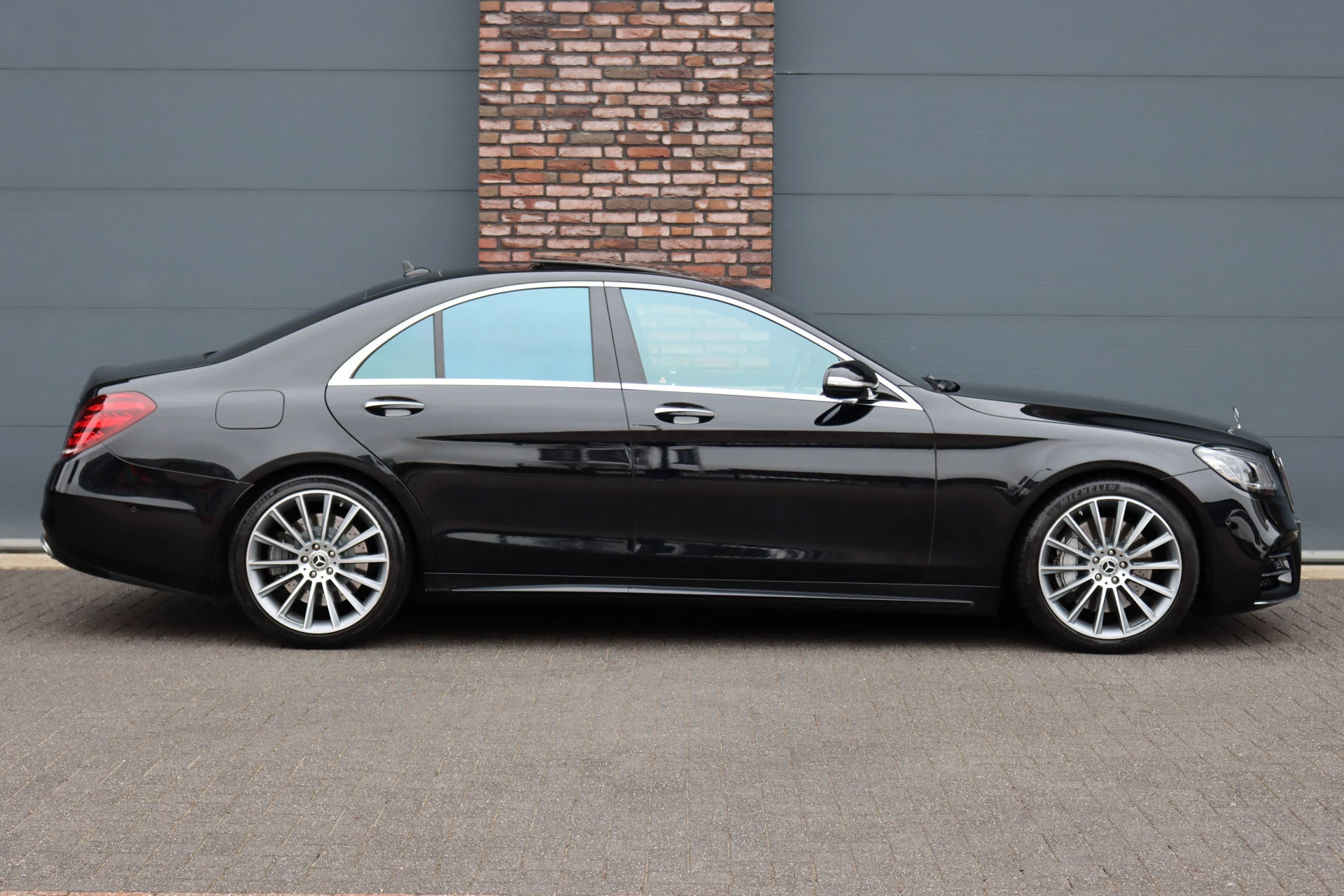 Hoofdafbeelding Mercedes-Benz S-Klasse