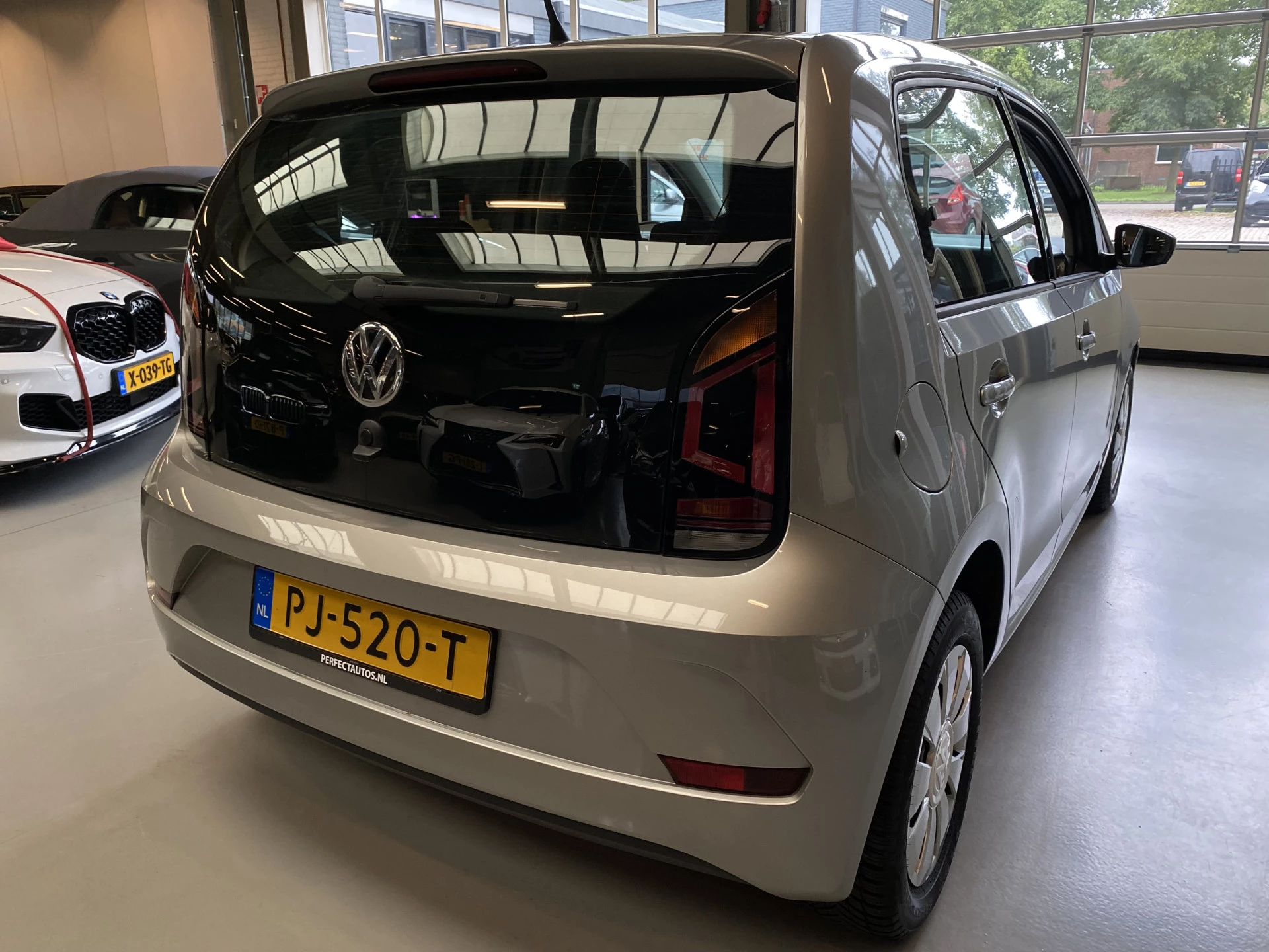 Hoofdafbeelding Volkswagen up!