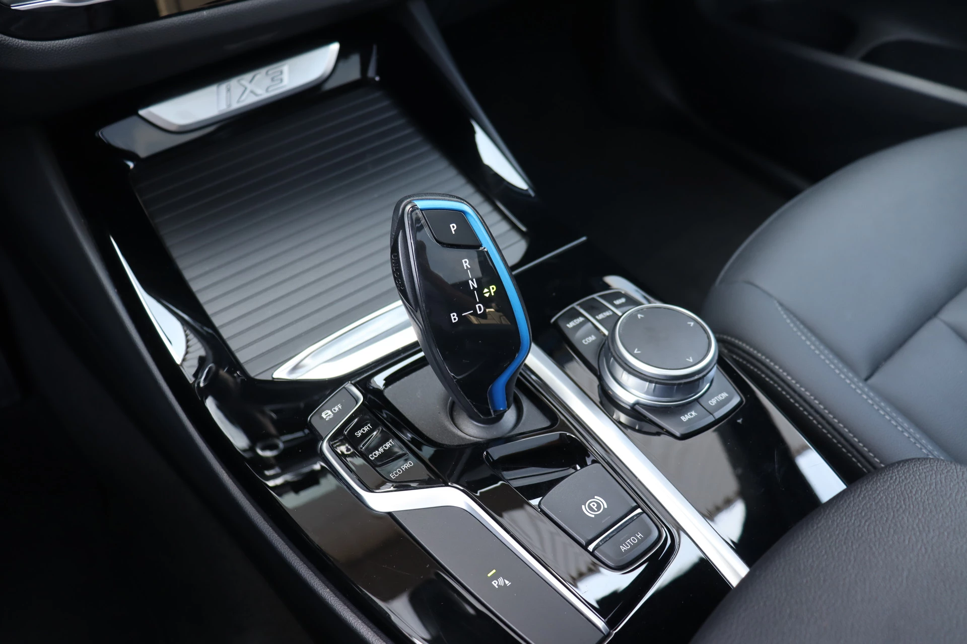 Hoofdafbeelding BMW iX3