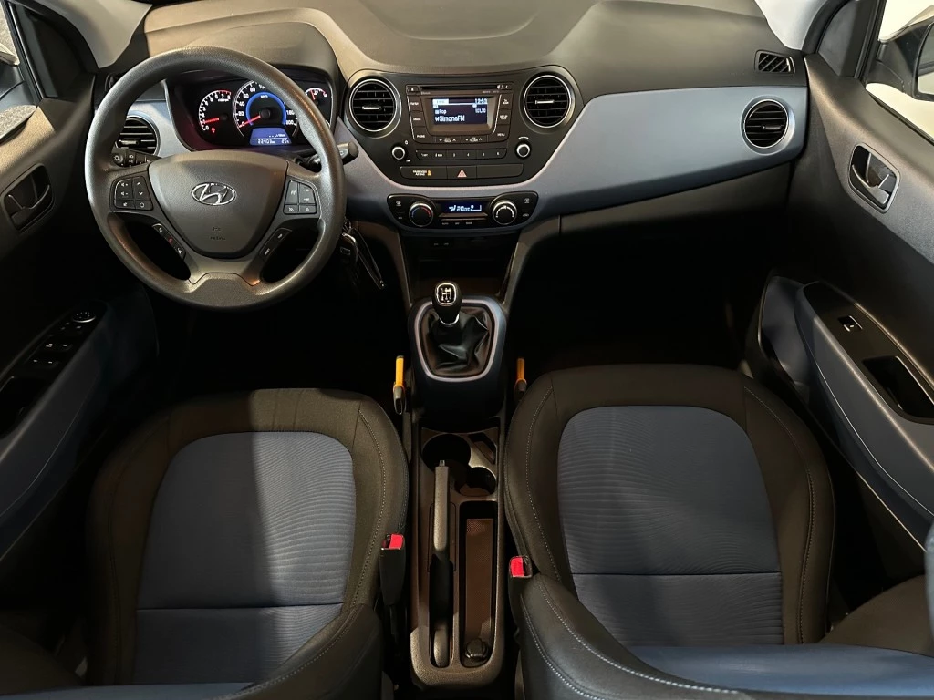 Hoofdafbeelding Hyundai i10