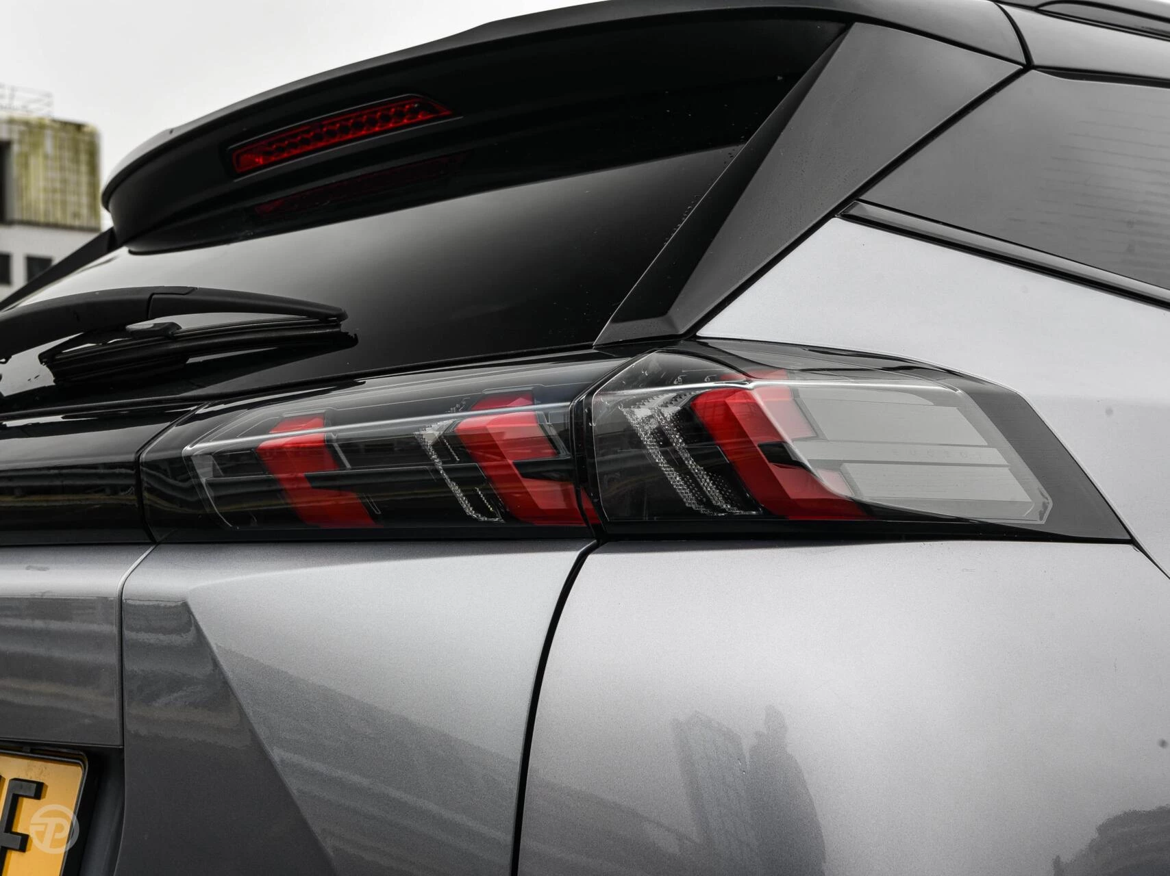 Hoofdafbeelding Peugeot e-2008