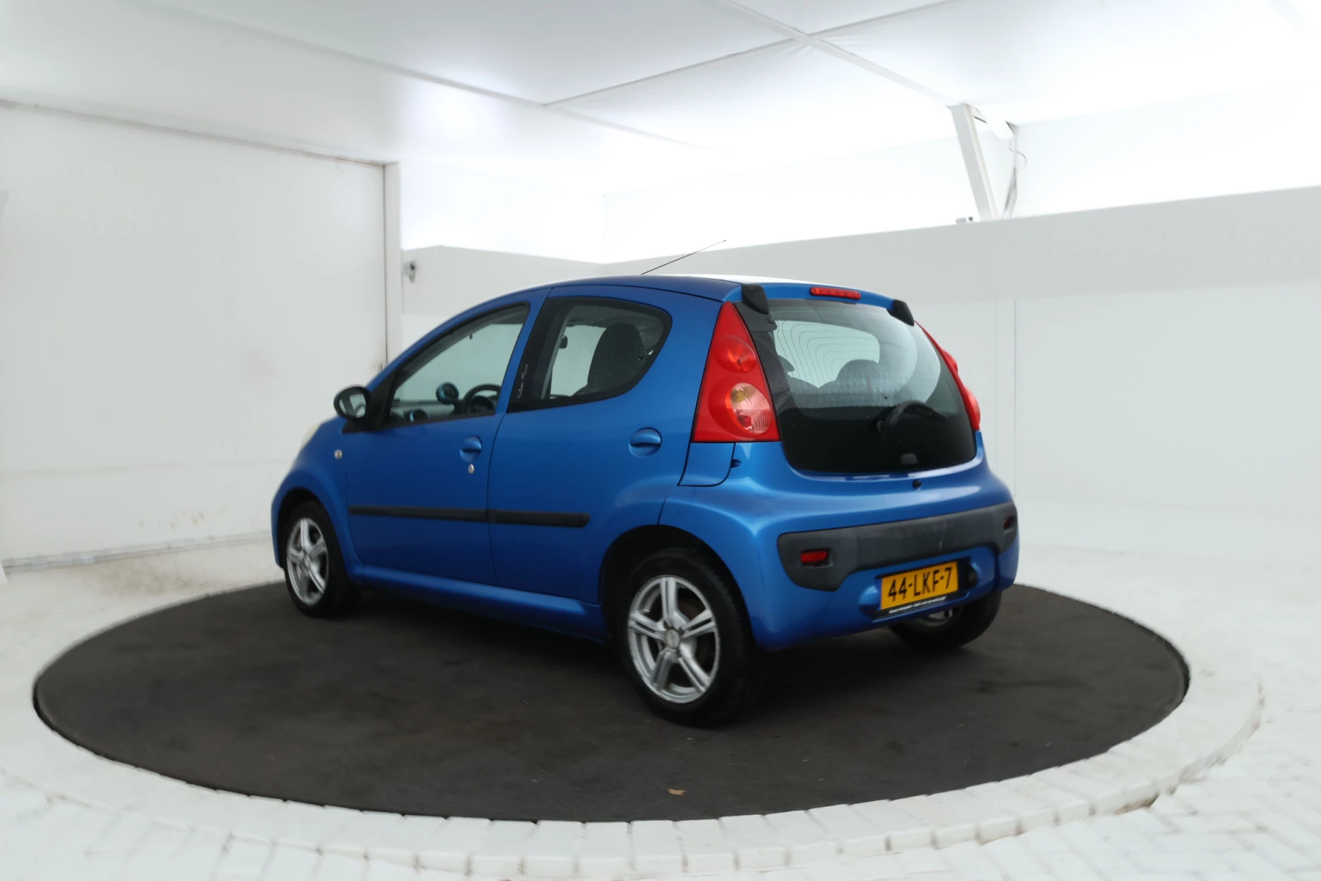 Hoofdafbeelding Peugeot 107