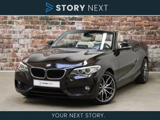 BMW 2 Serie Cabrio 218i High Executive Automaat / Navigatie Professional / Leder / Parkeersensoren / Xenon / Stoelverwarming / Bluetooth / 17 Inch / Lichtpakket / Cruise Control / Windscherm