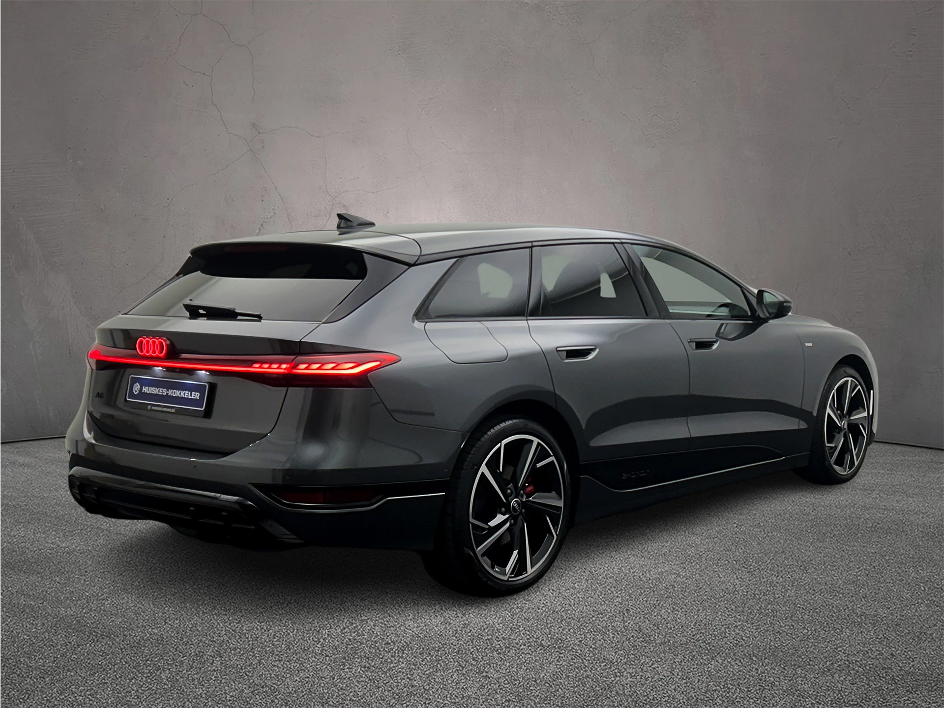 Hoofdafbeelding Audi A6 Avant e-tron