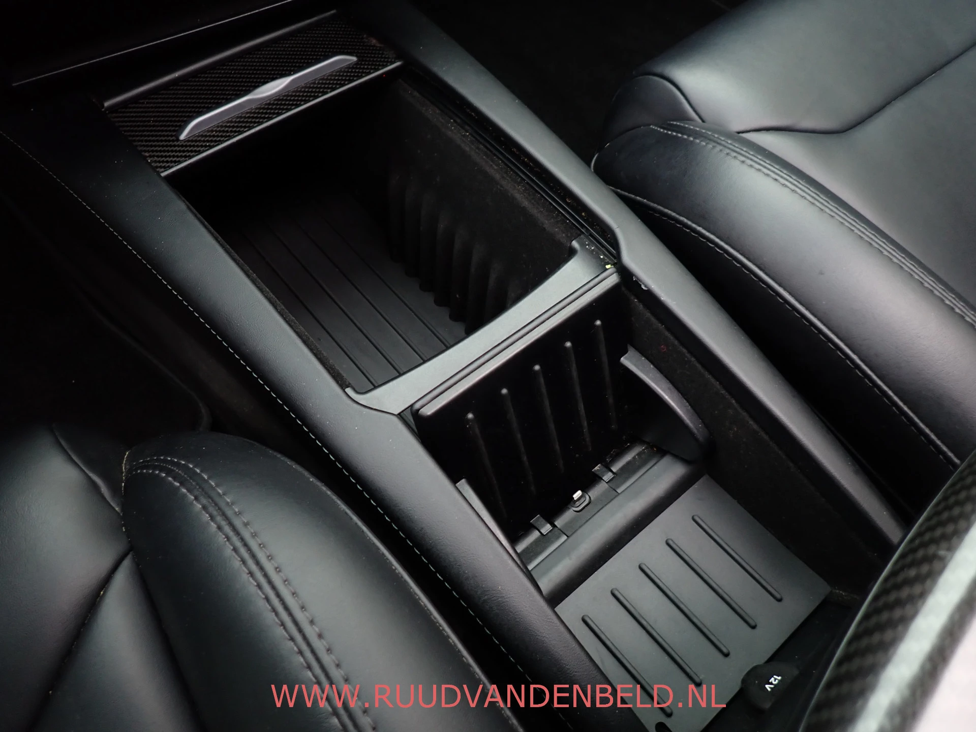 Hoofdafbeelding Tesla Model S