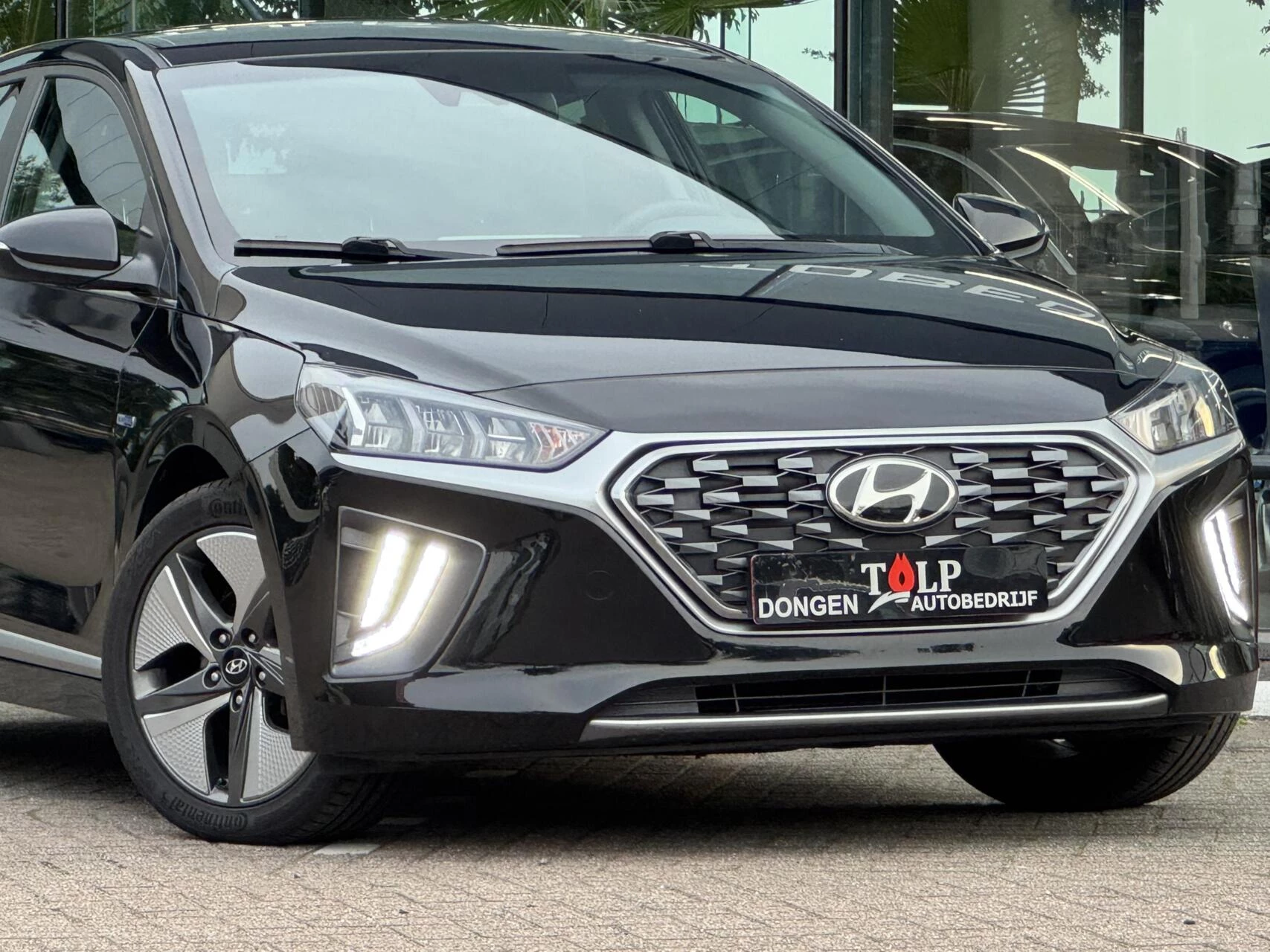 Hoofdafbeelding Hyundai IONIQ