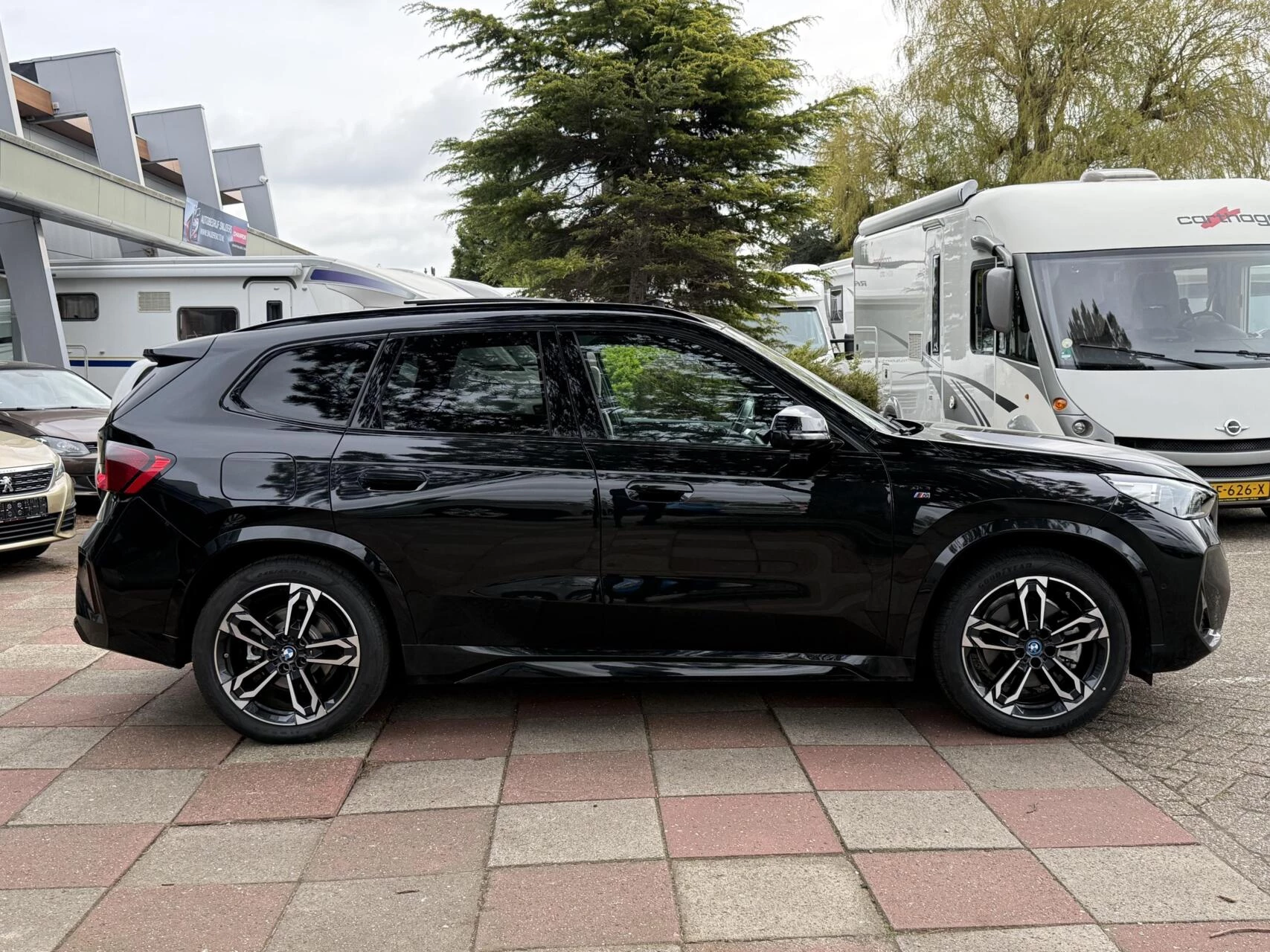 Hoofdafbeelding BMW iX1