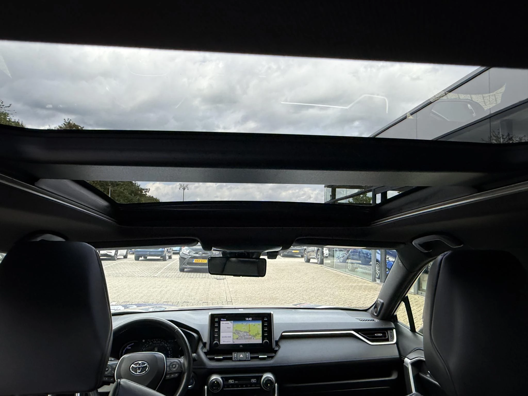 Hoofdafbeelding Toyota RAV4