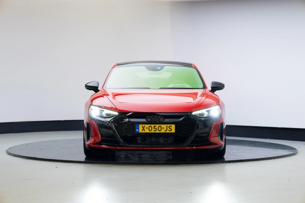 Hoofdafbeelding Audi e-tron GT