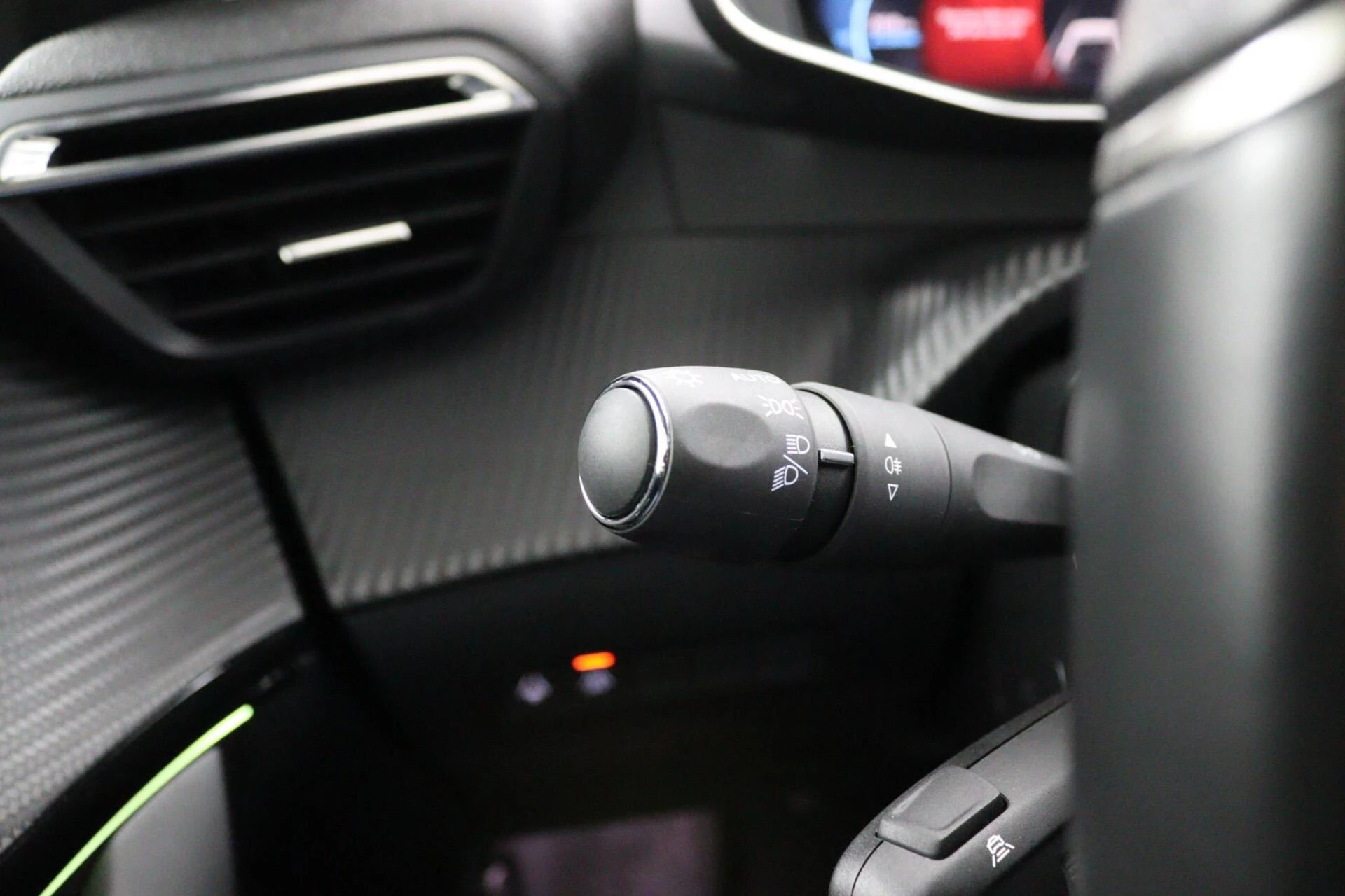 Hoofdafbeelding Peugeot e-208