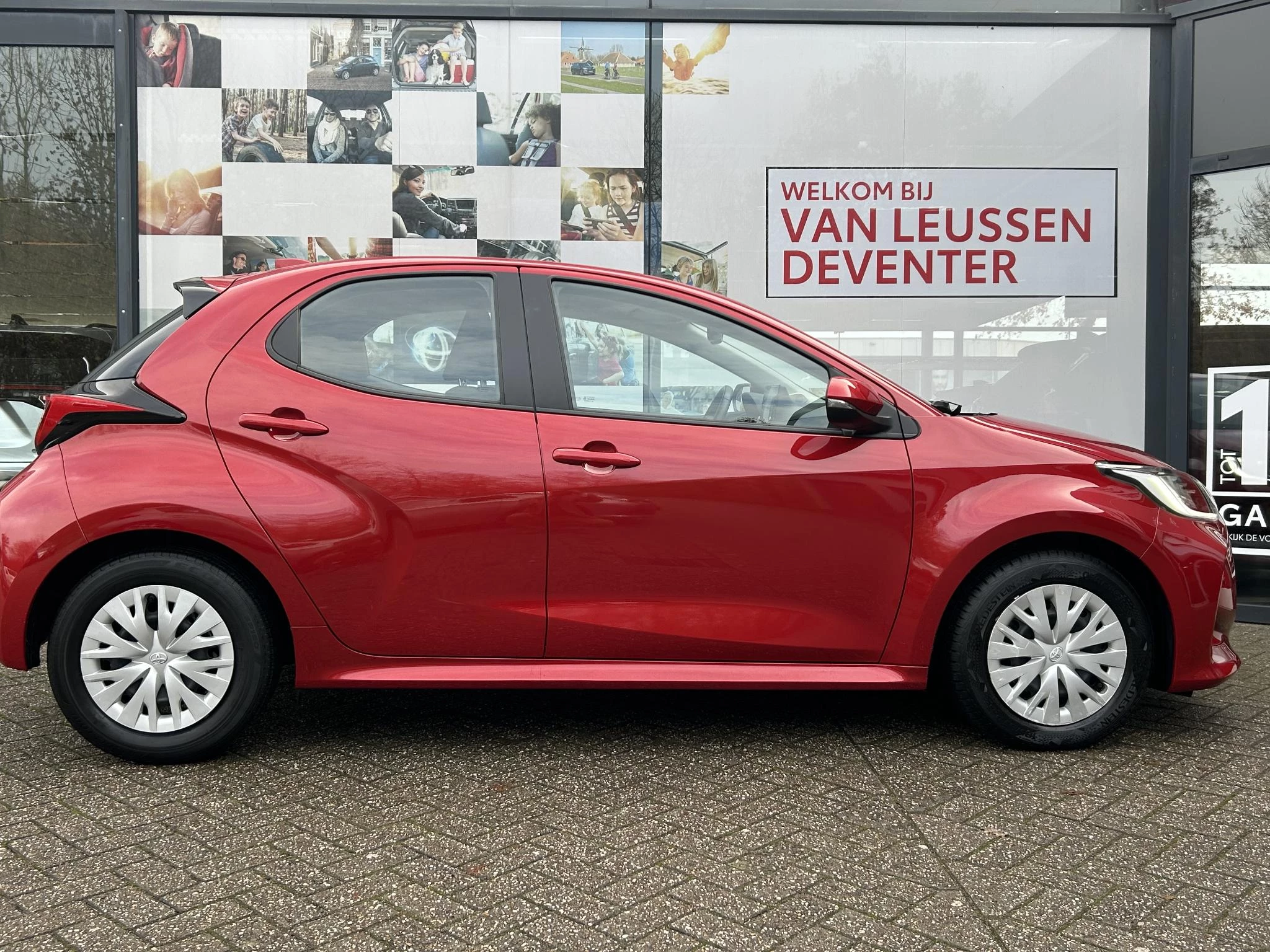 Hoofdafbeelding Toyota Yaris