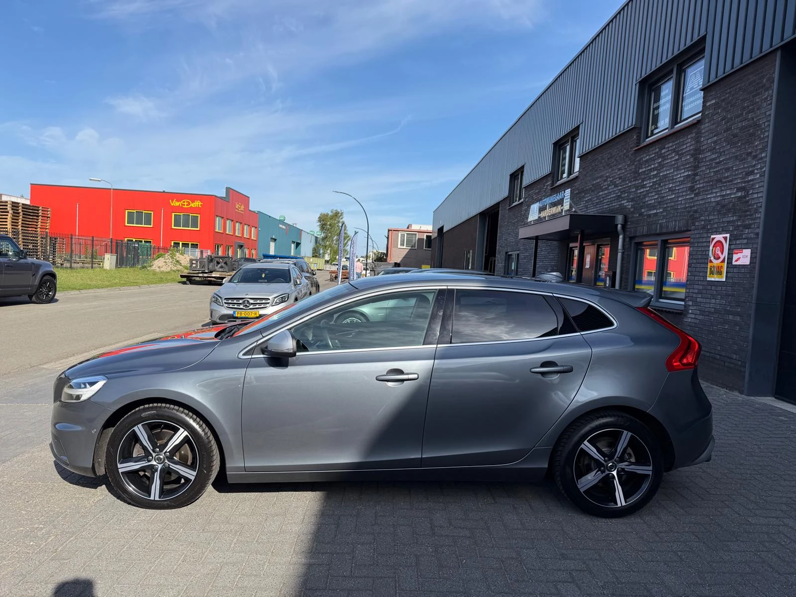 Hoofdafbeelding Volvo V40