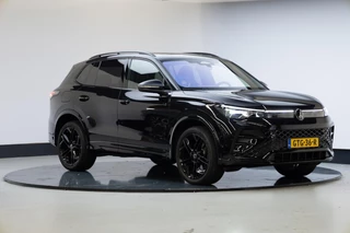 Volkswagen Tiguan 1.5 eHybrid R-Line Edition Panoramadak | 20 Inch |
